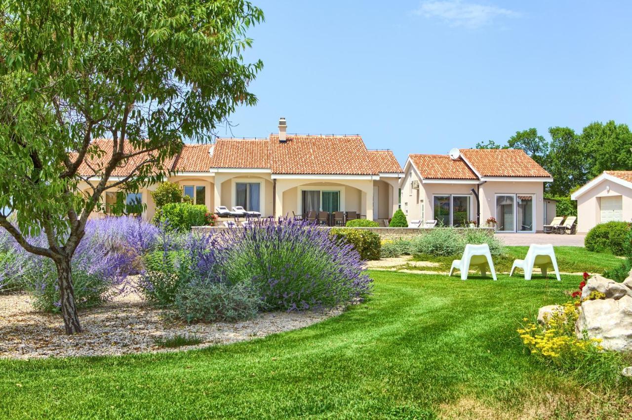 Villa Gardena Vrh  Екстер'єр фото