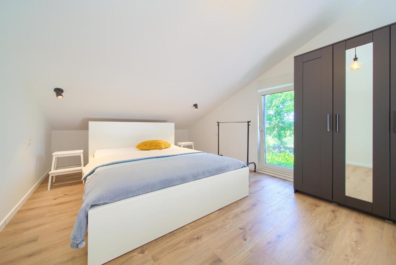 Villa Gardena Vrh  Екстер'єр фото