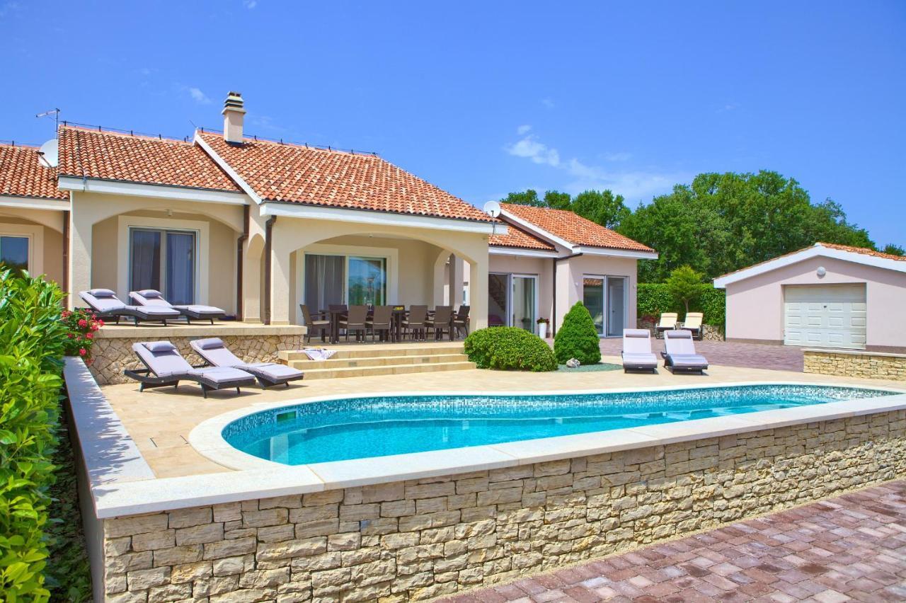 Villa Gardena Vrh  Екстер'єр фото